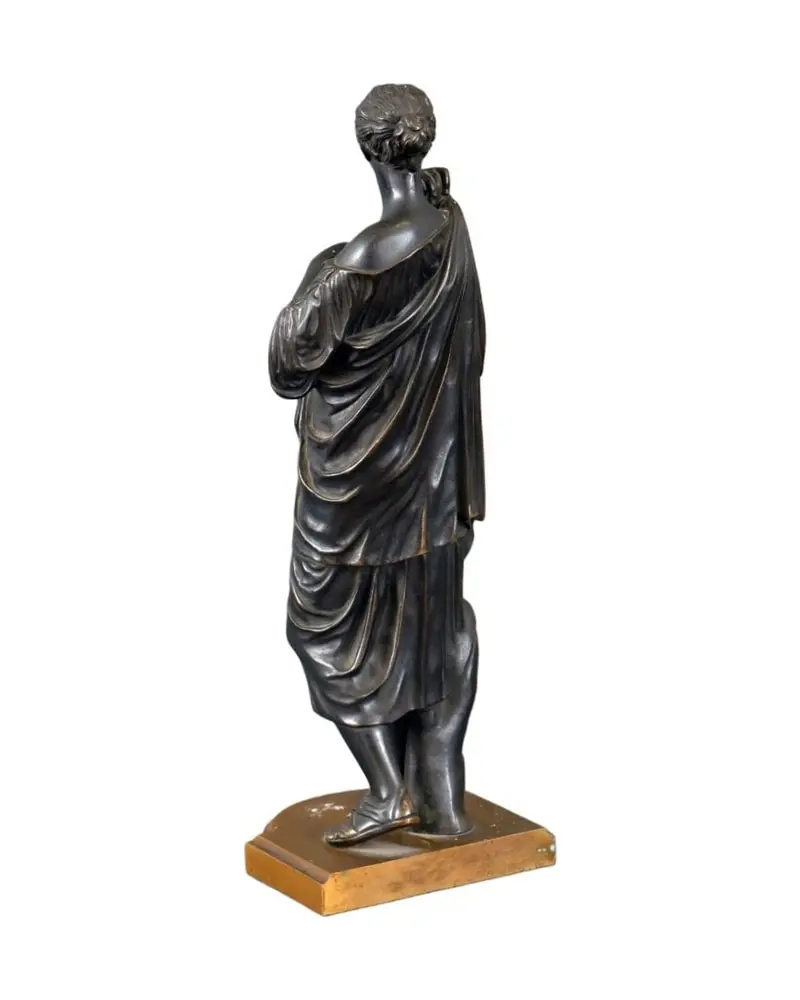 Bronze Sculpture of Diana of Gabii from the 18th Century - 2/10