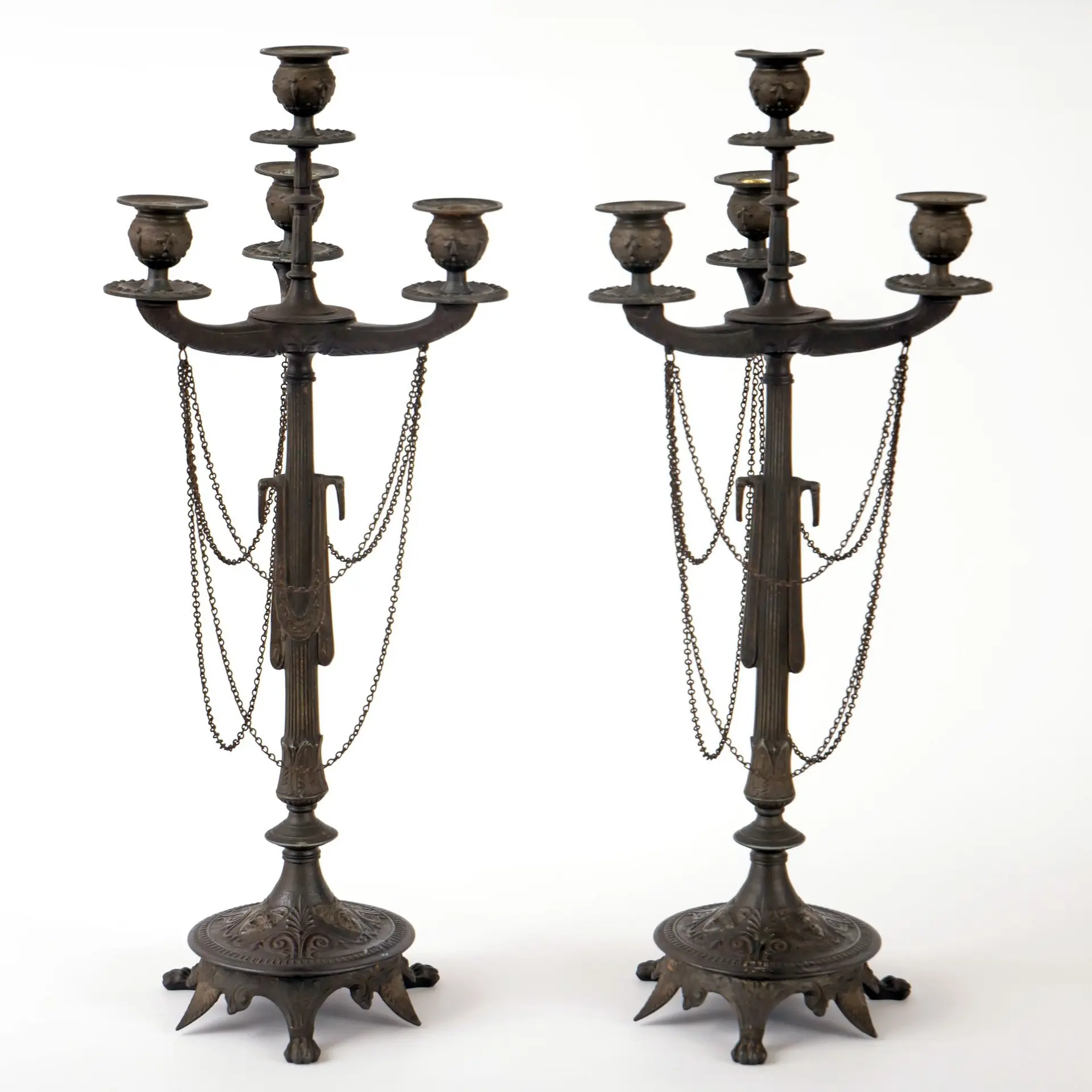 Candelabros de Estilo Pompeyano del Siglo XIX, Iluminación, Siglo XIX · vista 3/3
