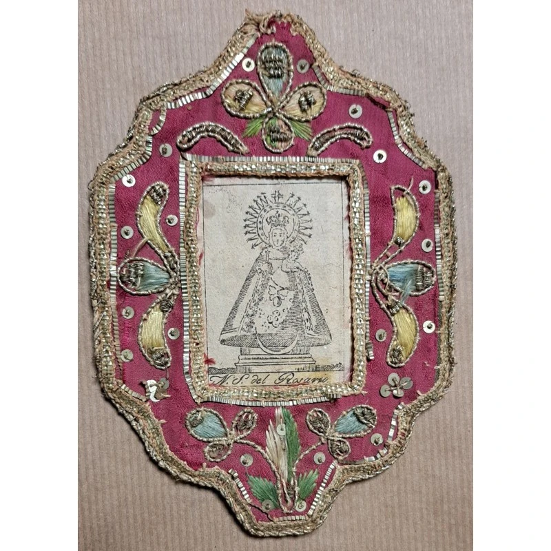 Nuestra señora del Rosario. Cartela o relicario bordado en hilo de oro S. XVIII, Siglo XVIII
