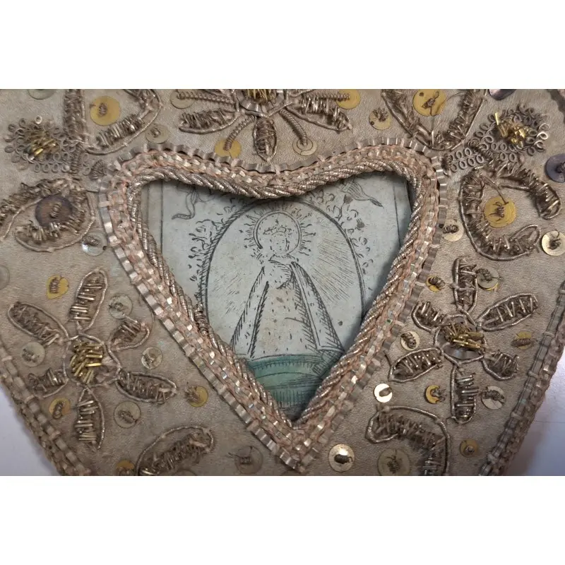 Pareja de Relicarios Bordados, Inmaculado Corazón de María, Siglo XIX, Siglo XIX · vista 7/10
