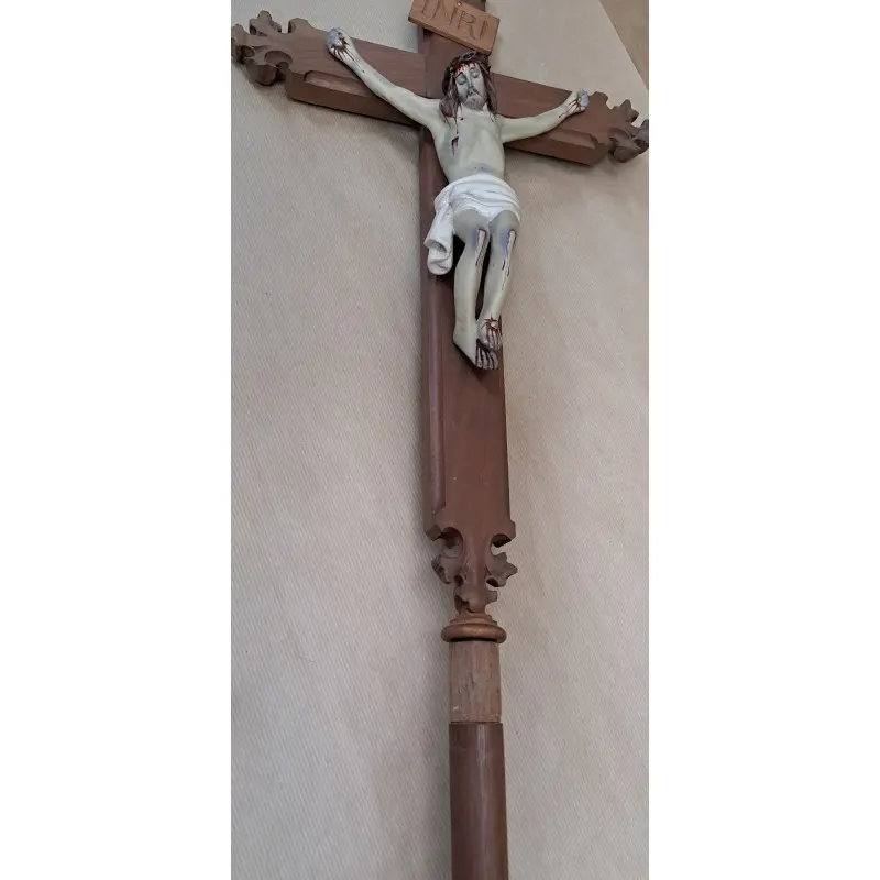 Crucifijo de procesión, primera mitad del siglo XX, Siglo XX · vista 10/11