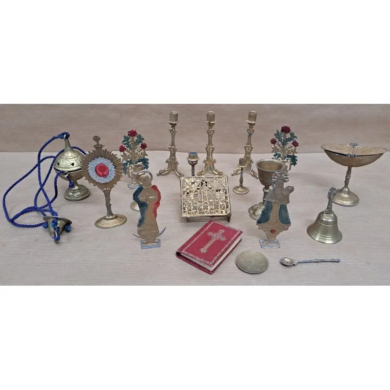 Conjunto de juguetes religiosos para la liturgia, siglo XIX, 20 piezas, Siglo XIX
