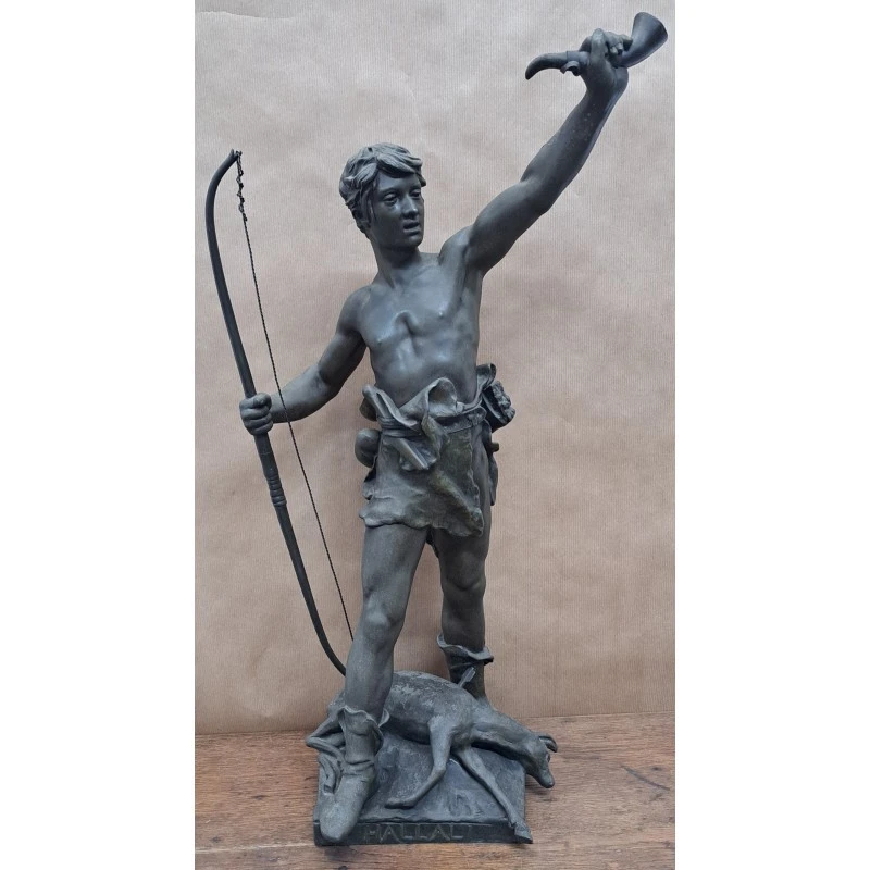 Escultura francesa de calamina, Eugene Marioton (1857-1933) “Hallali”