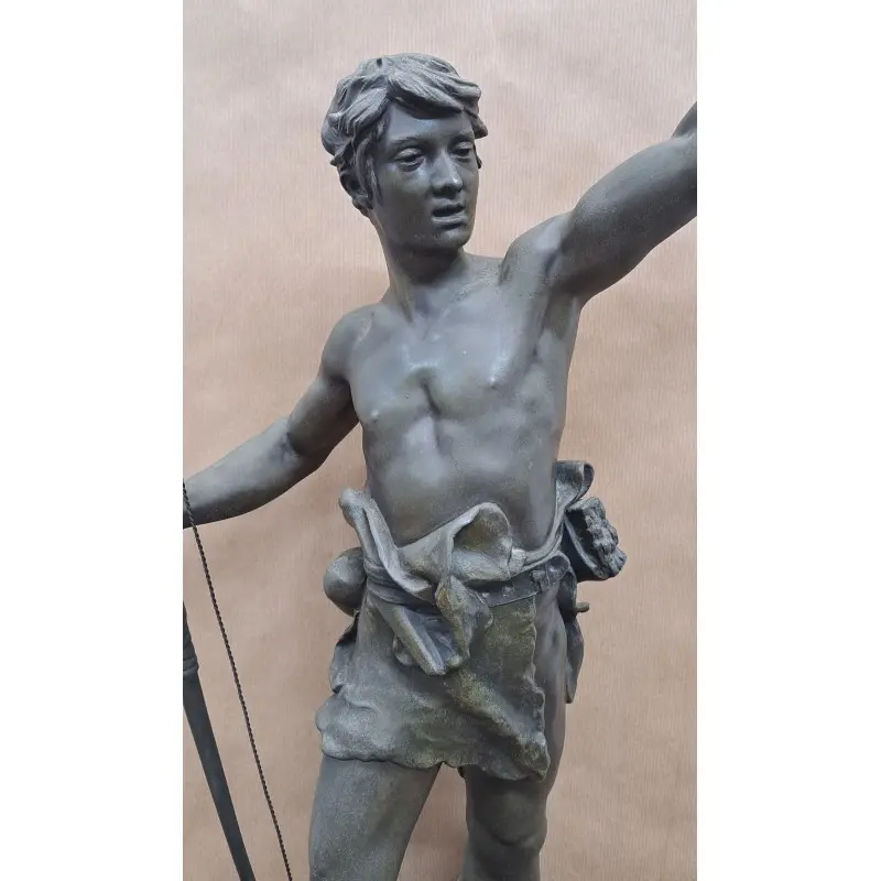 Escultura francesa de calamina, Eugene Marioton (1857-1933) “Hallali” · vista 2/12
