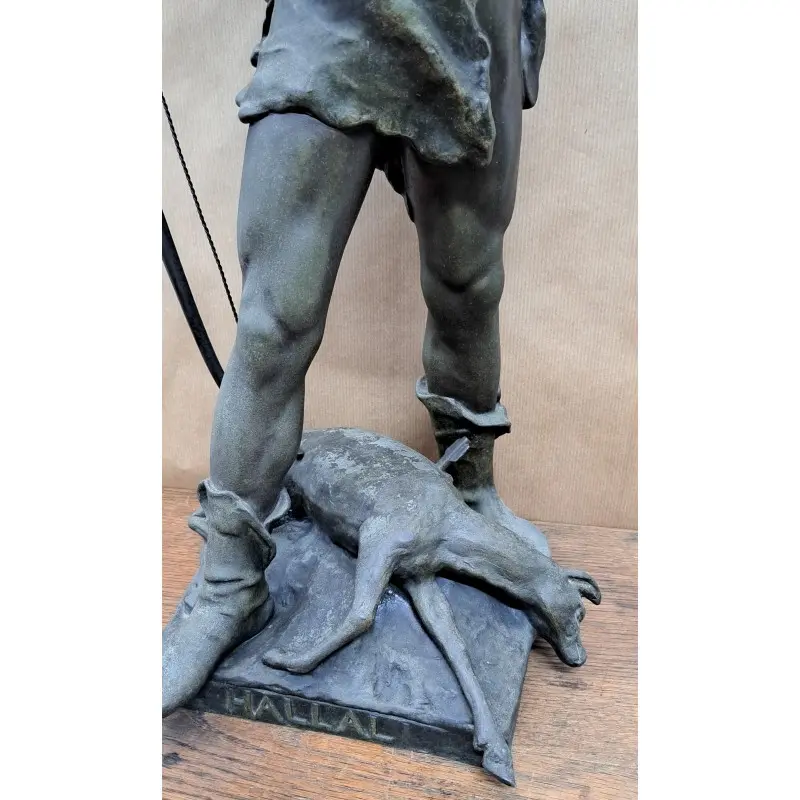 Escultura francesa de calamina, Eugene Marioton (1857-1933) “Hallali” · vista 4/12
