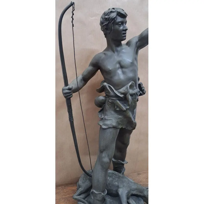 Escultura francesa de calamina, Eugene Marioton (1857-1933) “Hallali” · vista 5/12