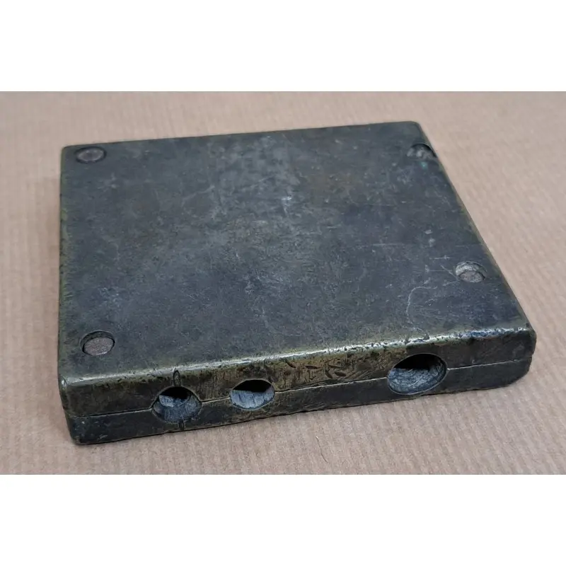 Molde antiguo de bronce para hacer balas de plomo siglo XIX, Siglo XIX · vista 5/9