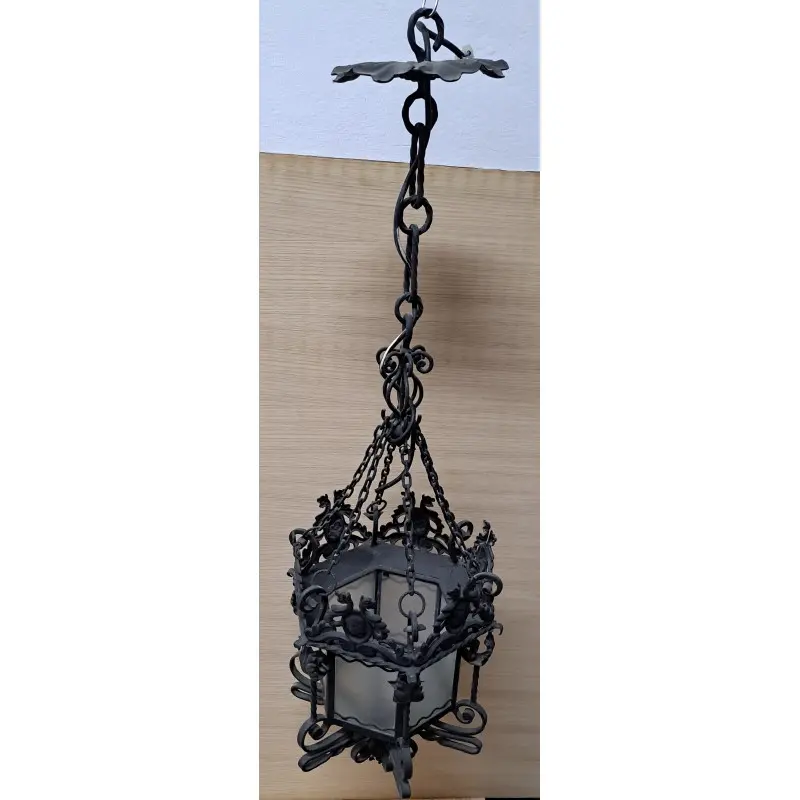 Lámpara de techo o farol de forja artesanal · vista 2/12