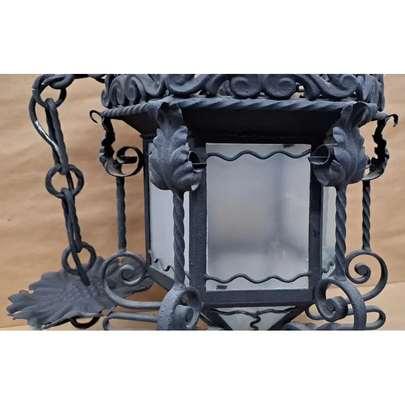 Lámpara de techo o farol de forja artesanal · vista 9/12