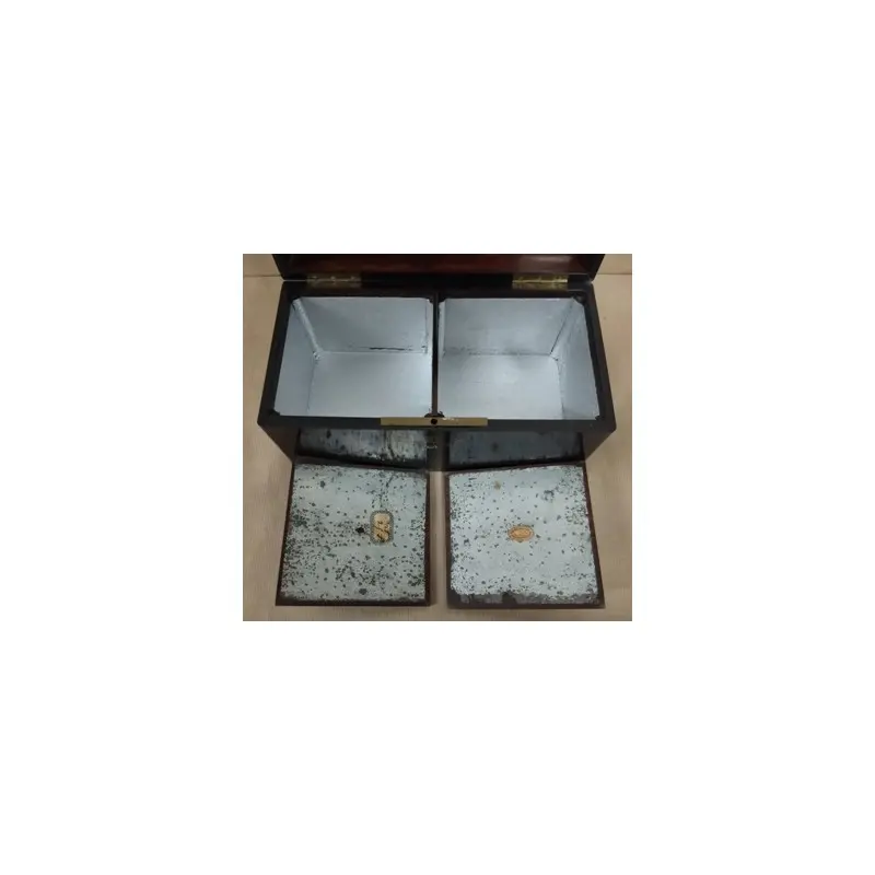 Caja Isabelina Siglo XIX, Siglo XIX · vista 5/8