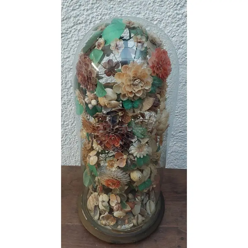 Fanal de Cristal con Composición de Flores y Conchas Siglo XIX, Siglo XIX · vista 2/10