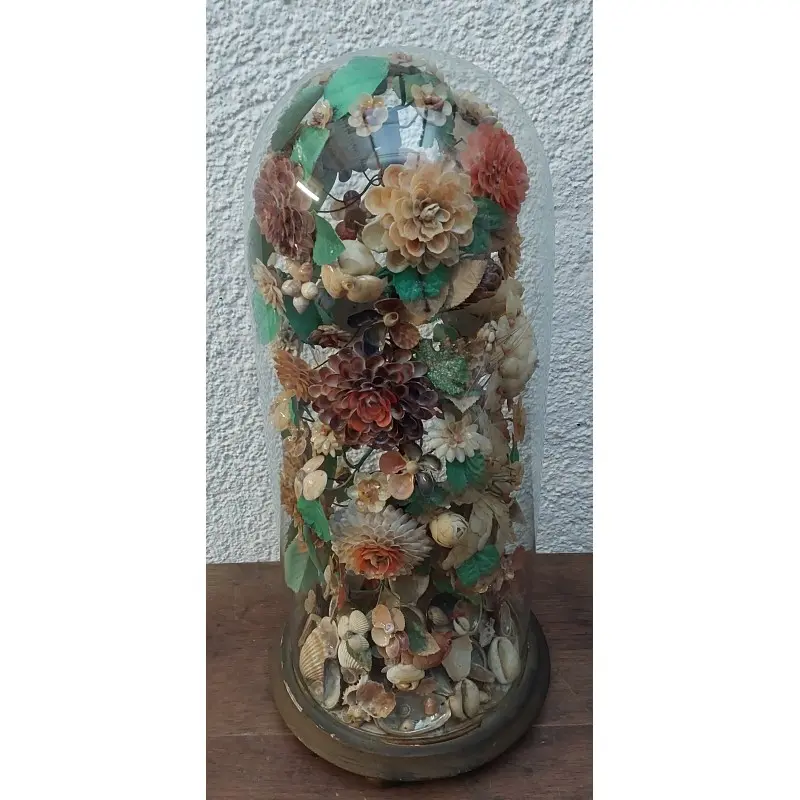 Fanal de Cristal con Composición de Flores y Conchas Siglo XIX, Siglo XIX · vista 9/10