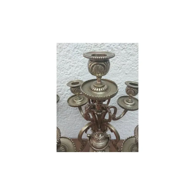 Pareja de Candelabros Franceses de Bronce Siglo XIX, Siglo XIX · vista 10/12
