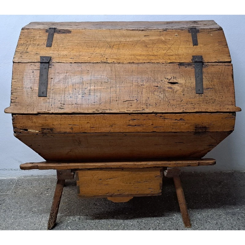 Pastera, artesa o arcón de panadera, siglo XIX, Siglo XIX