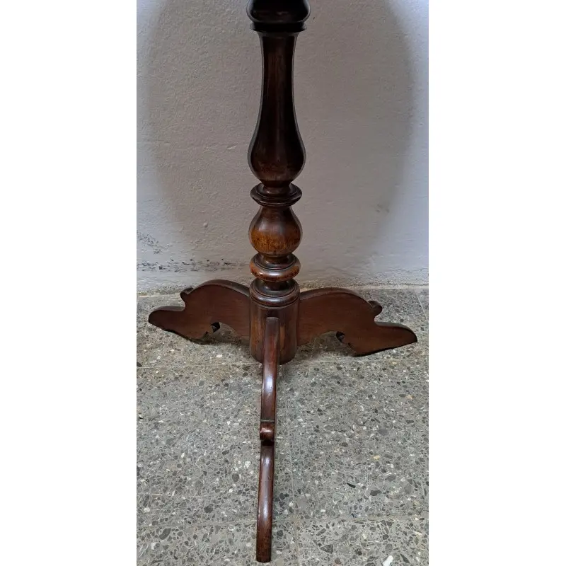 Mesa velador auxiliar de caoba, isabelina · vista 2/7
