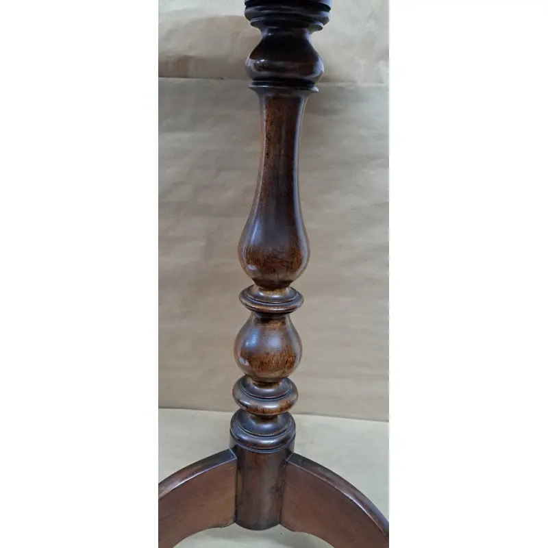 Mesa velador auxiliar de caoba, isabelina · vista 6/7