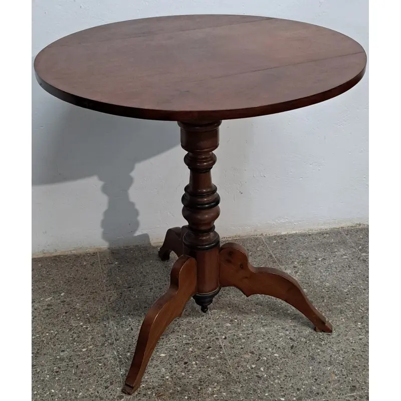 Mesa de caoba isabelina, siglo XIX, Siglo XIX
