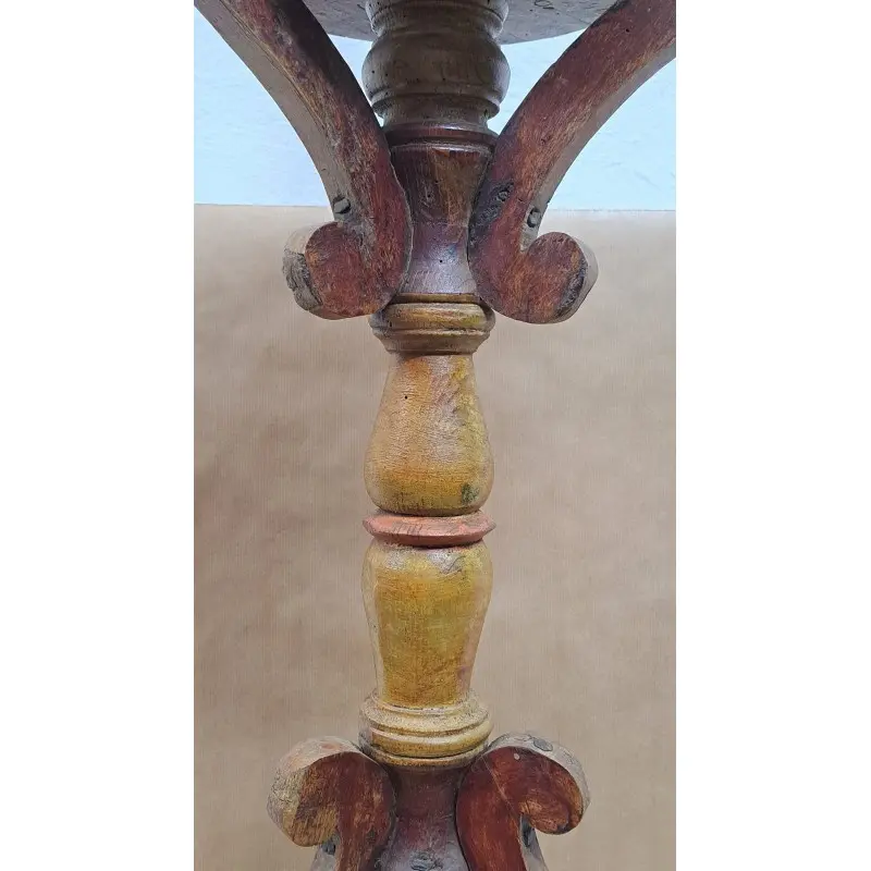 Palanganero o macetero de madera policromada, siglo XVIII, Siglo XVIII · vista 8/8