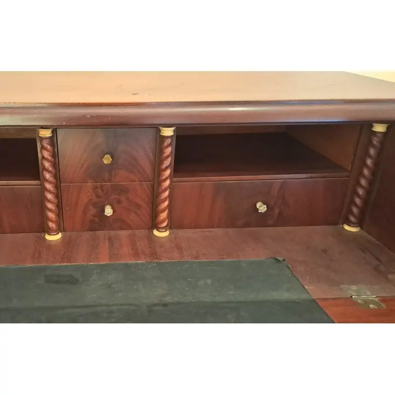 Cómoda escritorio Isabelina de caoba con cajón secreto, siglo XIX, Siglo XIX · vista 8/11