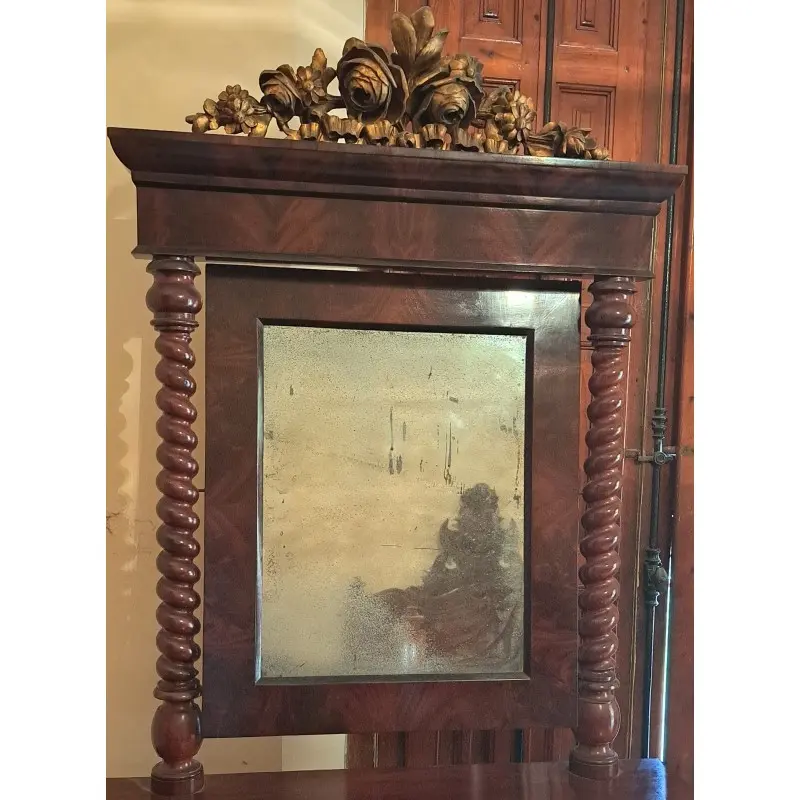Consola Isabelina de caoba y marquetería de boj, siglo XIX, Siglo XIX · vista 4/11