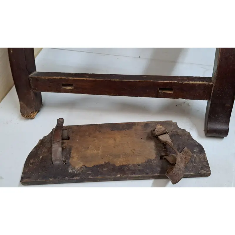 Antigua silla de montar femenina, siglo XIX, Siglo XIX · vista 6/12