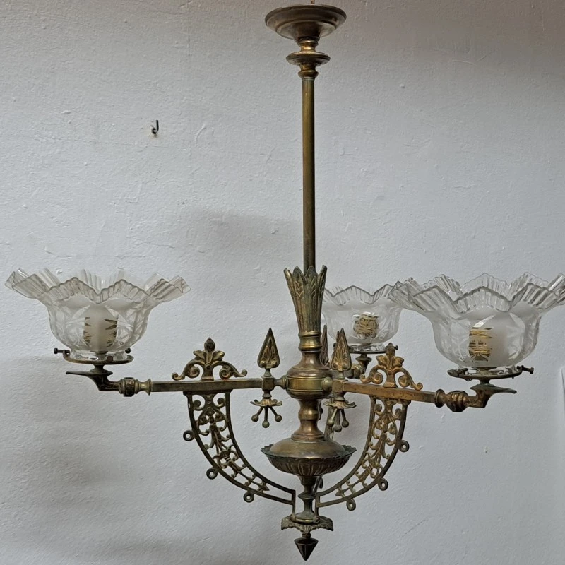 Antigua Lámpara de Gas en Bronce, Iluminación