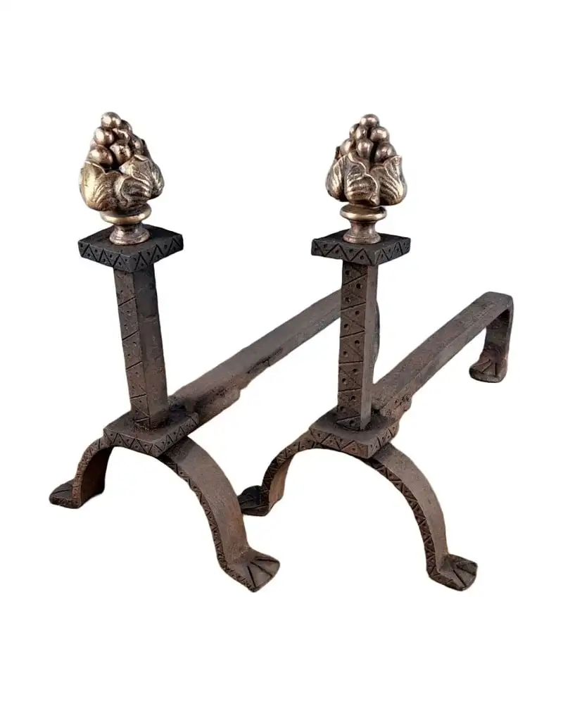 Pareja de morillos, hierro forjado y bronce, siglo XIX‑XX