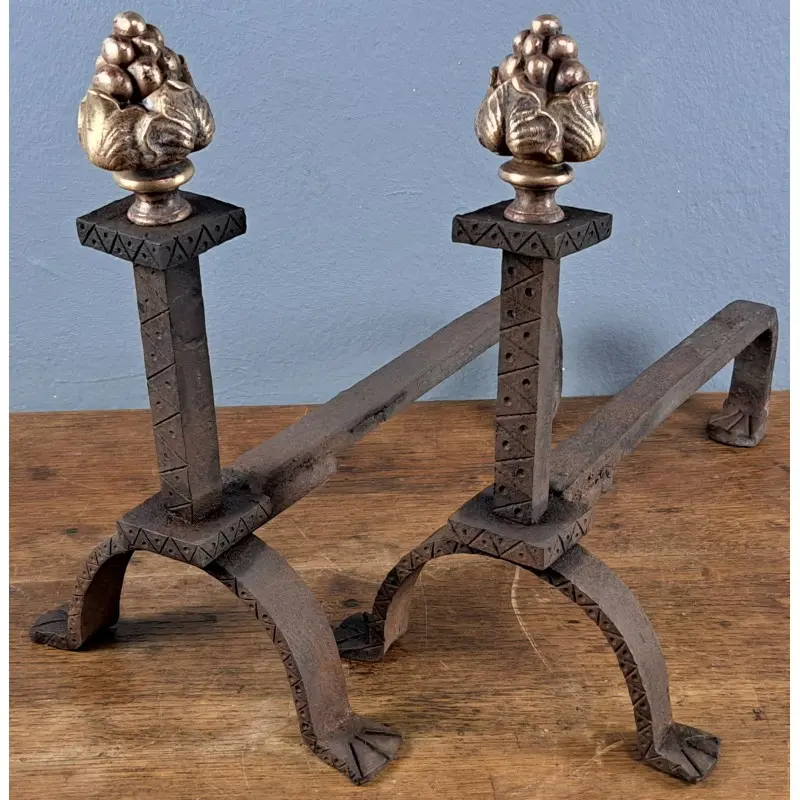Pareja de morillos, hierro forjado y bronce, siglo XIX‑XX, Herrería y Metal, Siglo XIX