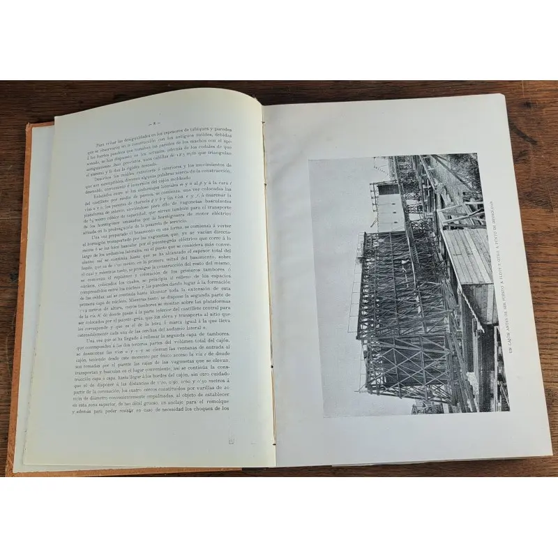 Obras del Puerto de Barcelona 1907–1910. Con 37 planos. Edición oficial 1911 · vista 3/12