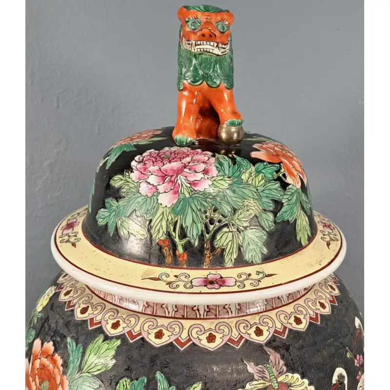 Gran Jarrón oriental de porcelana con león guardián, 86 cm