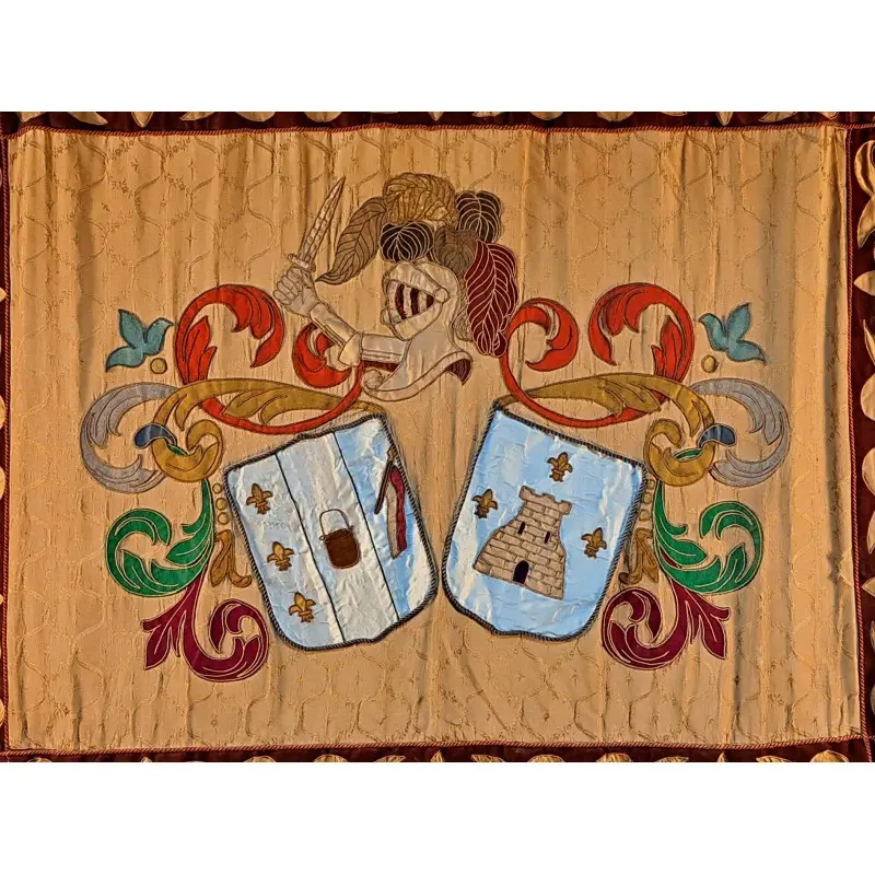 Antiguo tapiz heráldico bordado con escudos y yelmo, 121 × 159 cm, Textiles y Tapices · vista 3/10