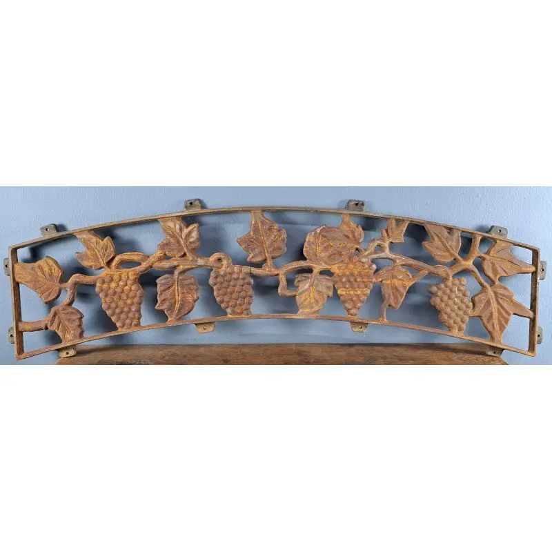 Panel decorativo de hierro fundido con racimos de uva, Herrería y Metal