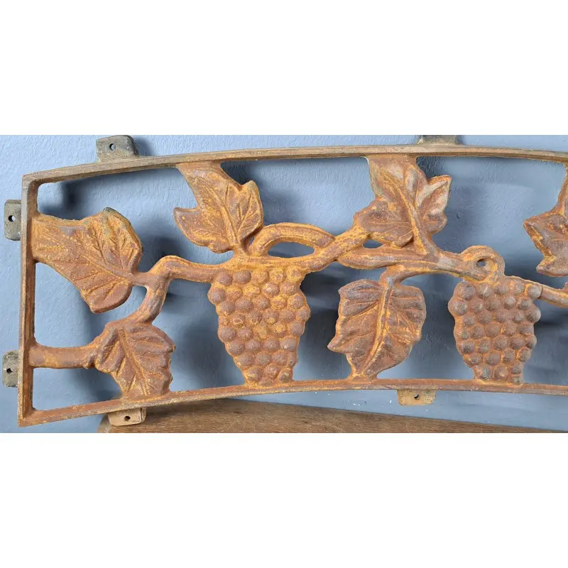 Panel decorativo de hierro fundido con racimos de uva, Herrería y Metal · vista 2/9