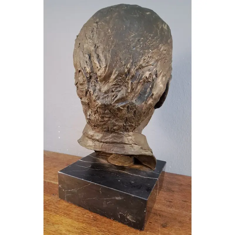 Busto firmado Miralles – bronce sobre base de mármol, Herrería y Metal · vista 4/10