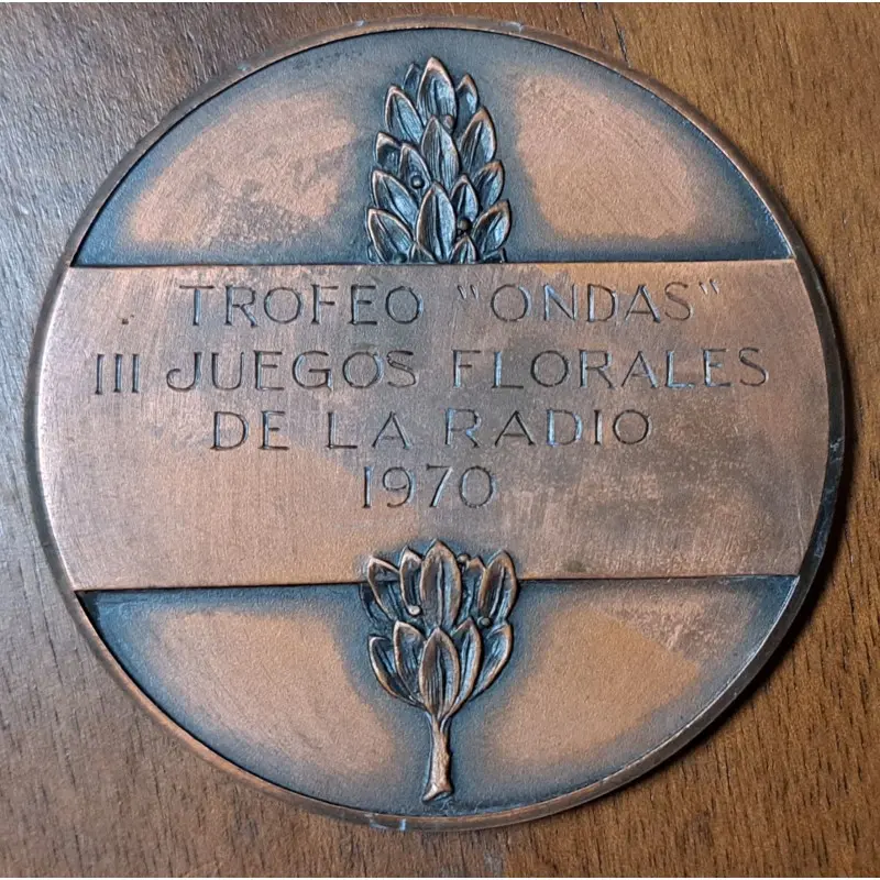 Trofeo “Ondas” III Juegos Florales de la Radio 1970 (Radio Barcelona EAJ‑1) · vista 4/5