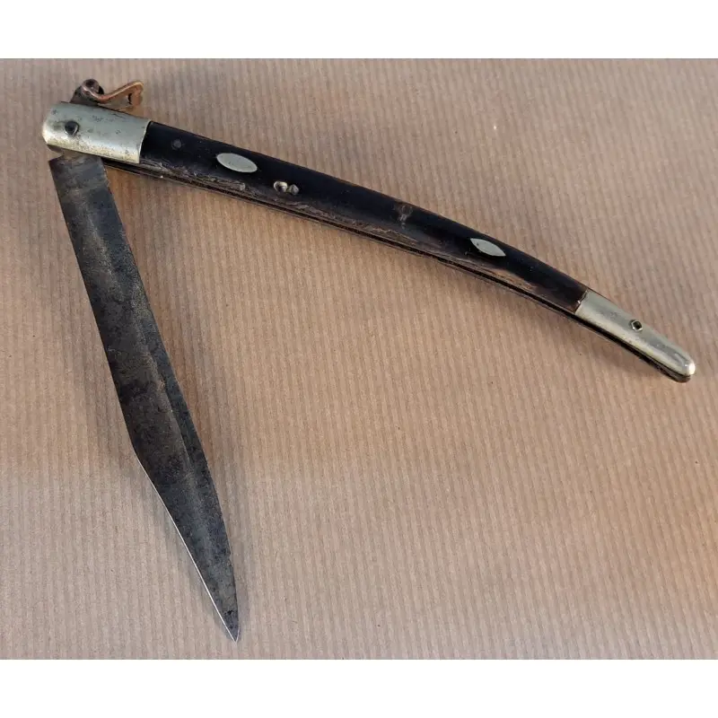 Navaja española siglo XIX de asta y acero, gran tamaño, 27,5 cm abierta, Siglo XIX