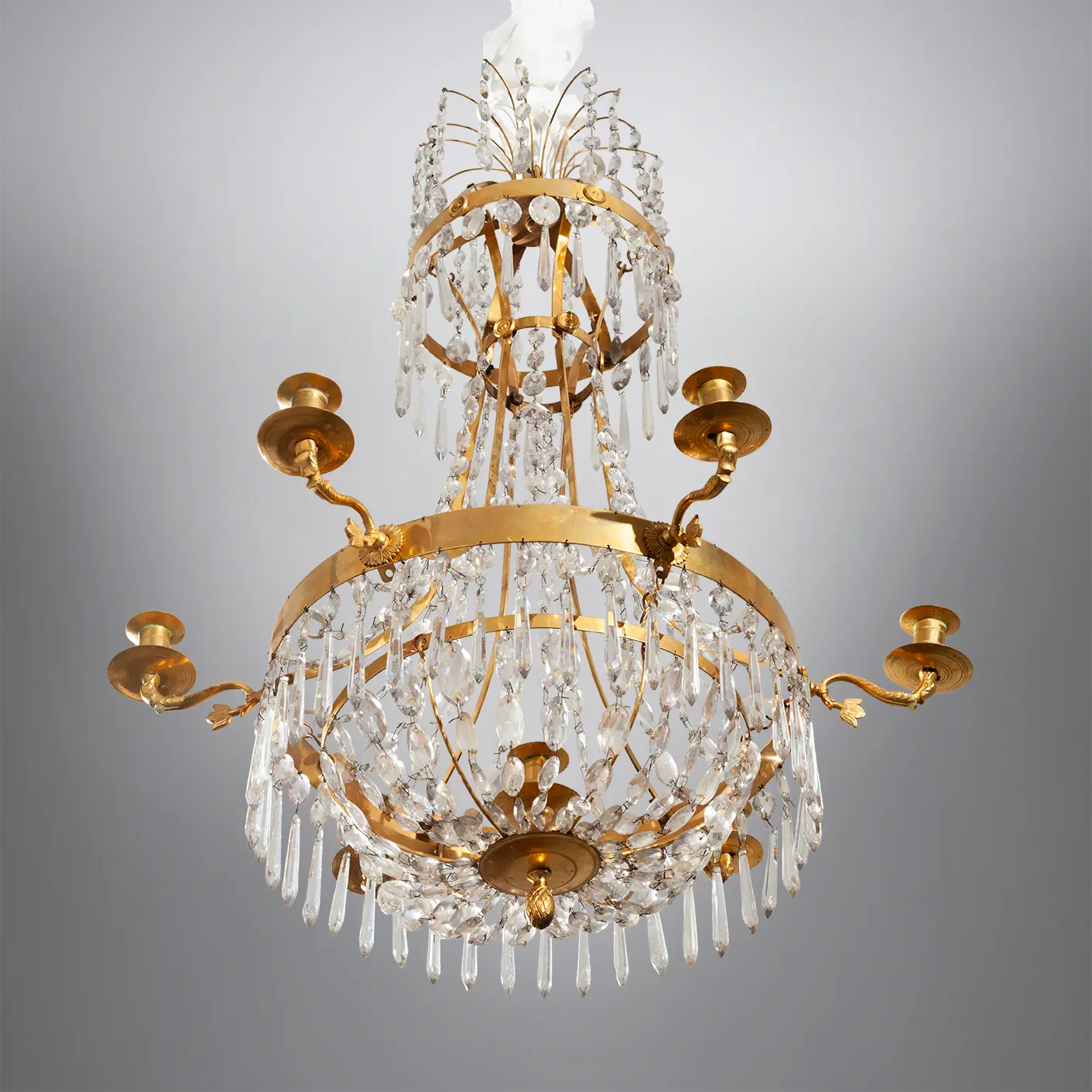 Lampe im Gustavianischen Stil · vista 3/3