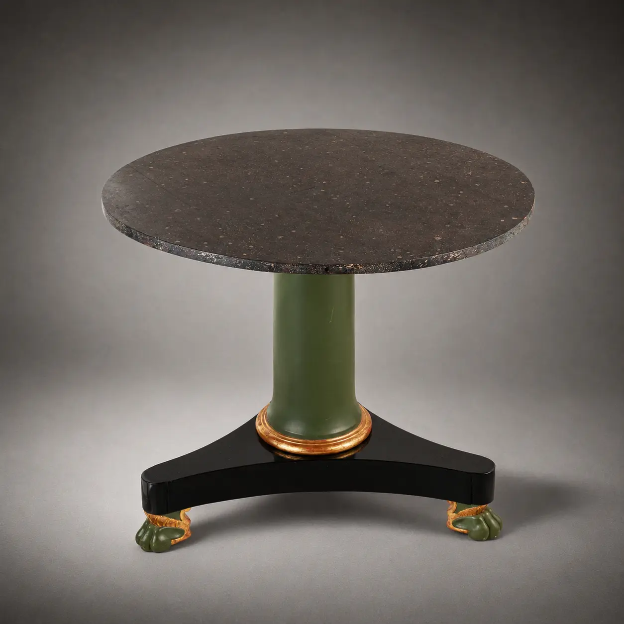 Vienese Round Center Table · vista 3/4