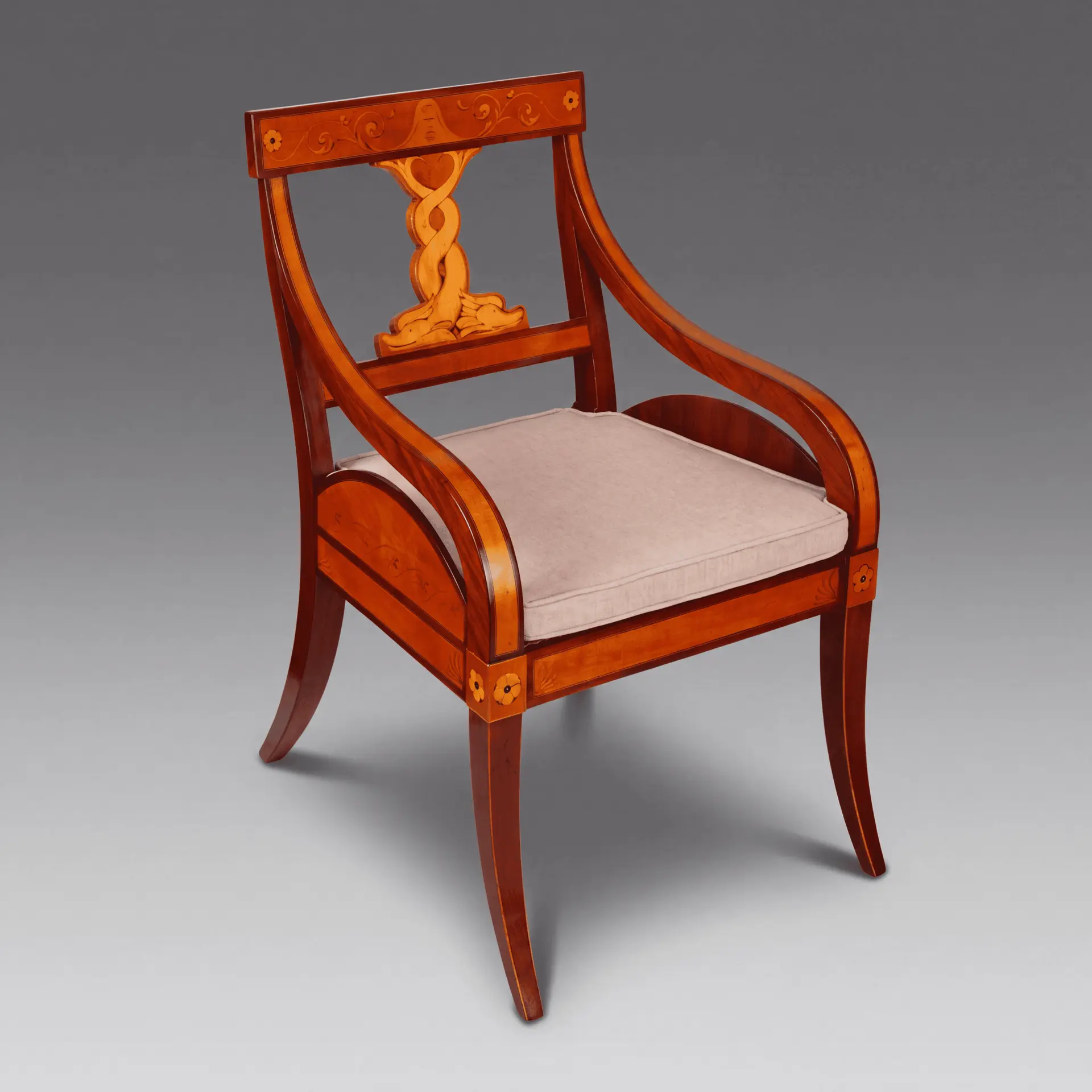 Sessel im Empire-Stil