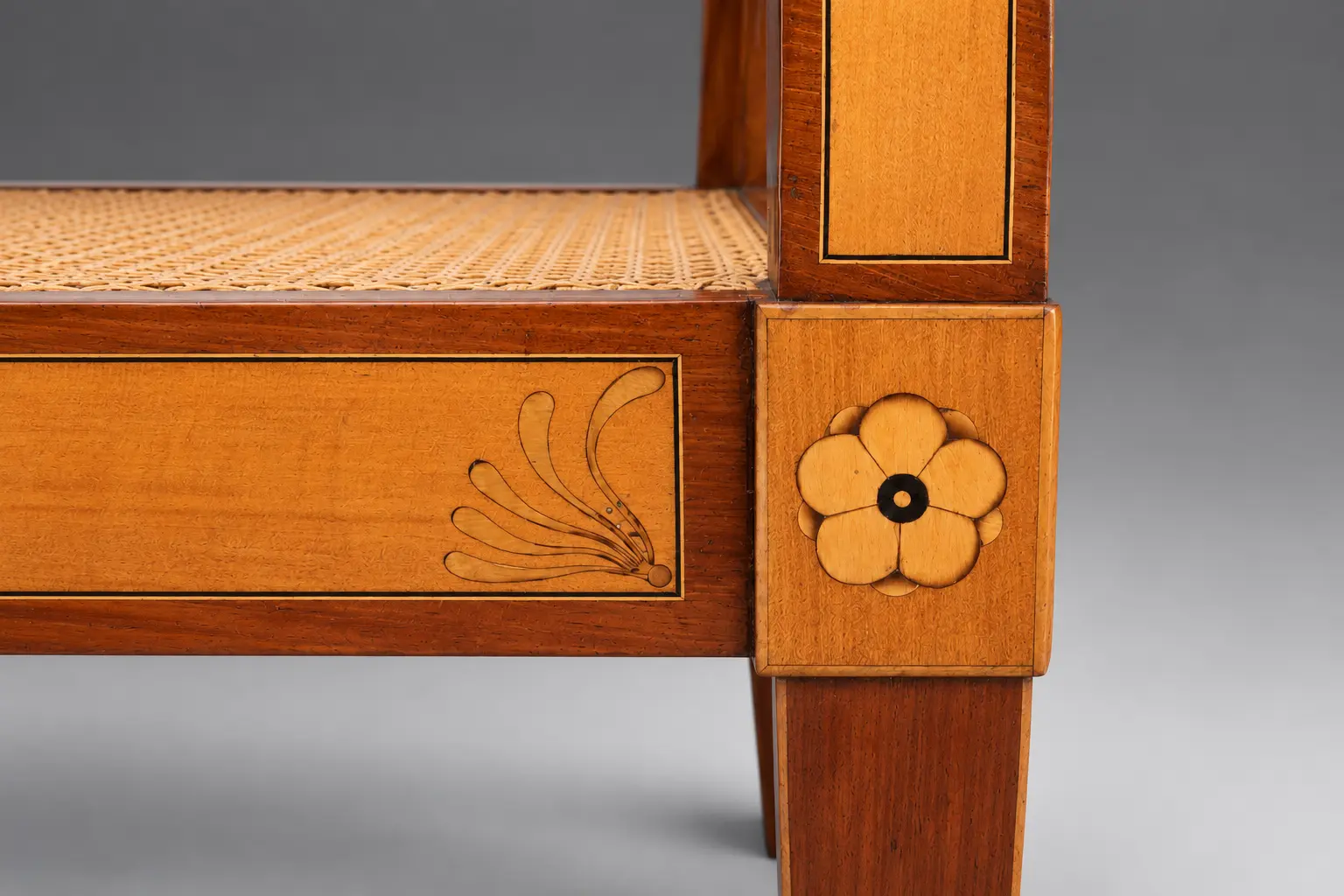 Empire Armchair · vista 5/6