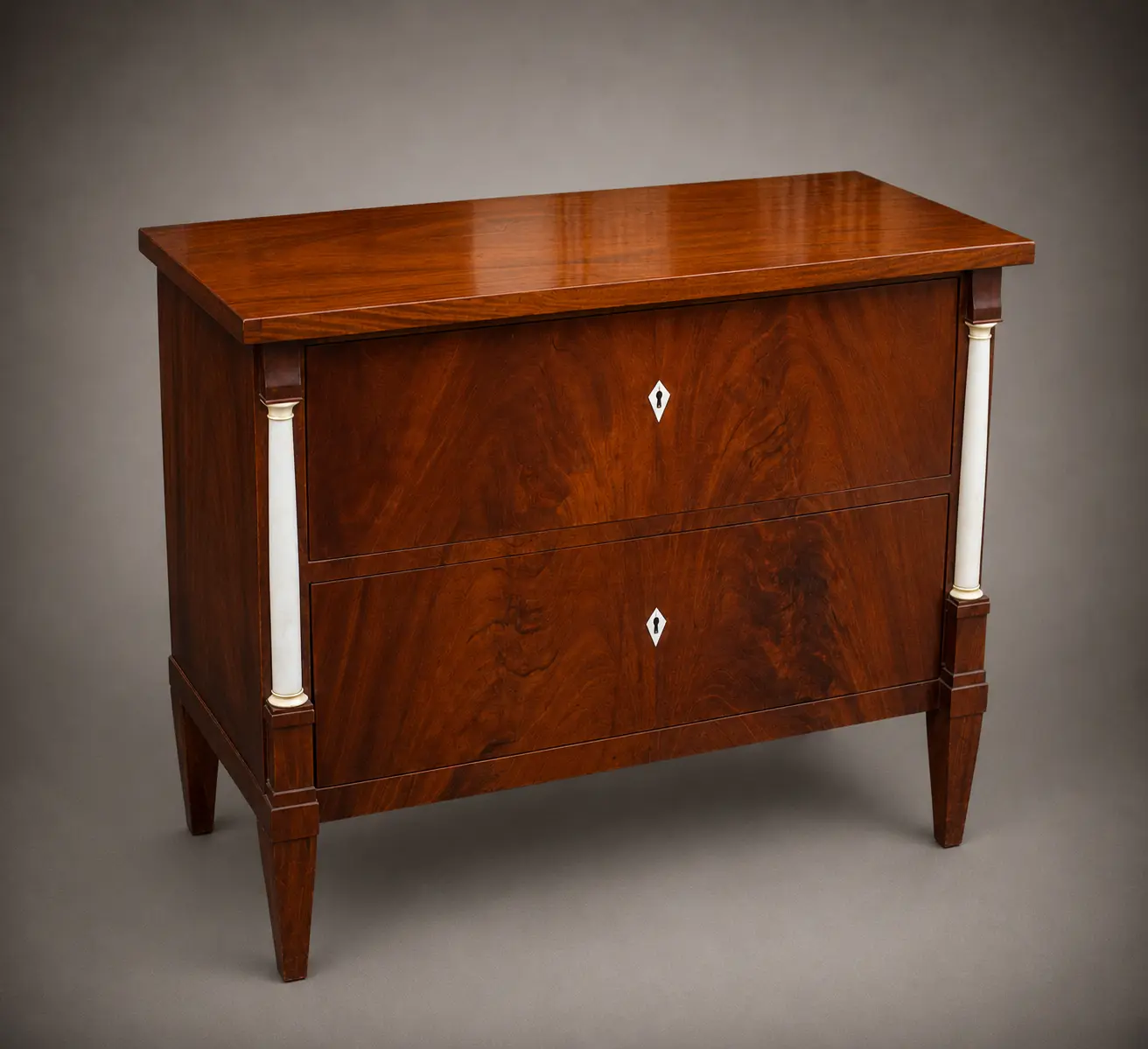 Chest of drawers with half-columns