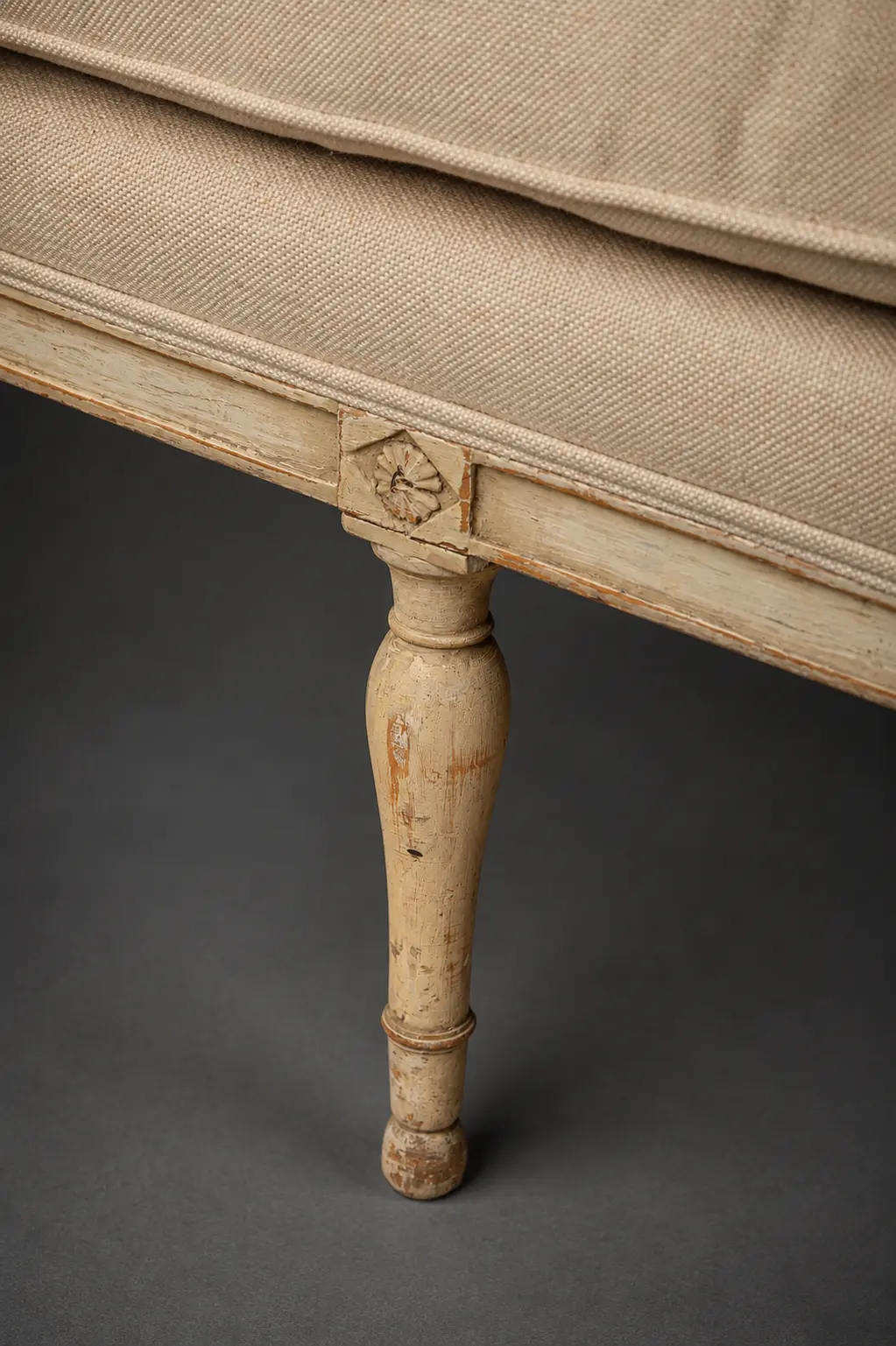 Directoire Sofa · vista 5/5