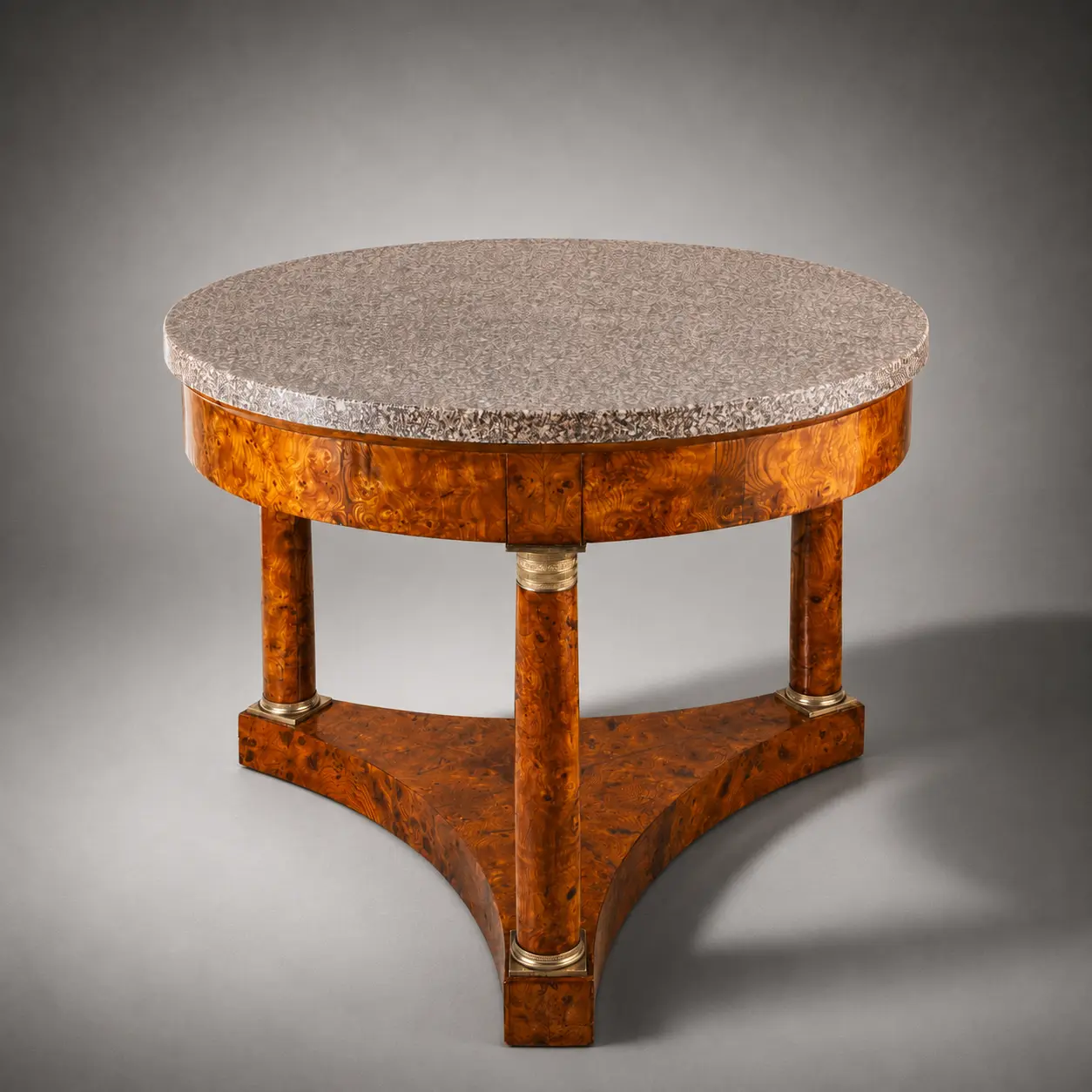 Guéridon table