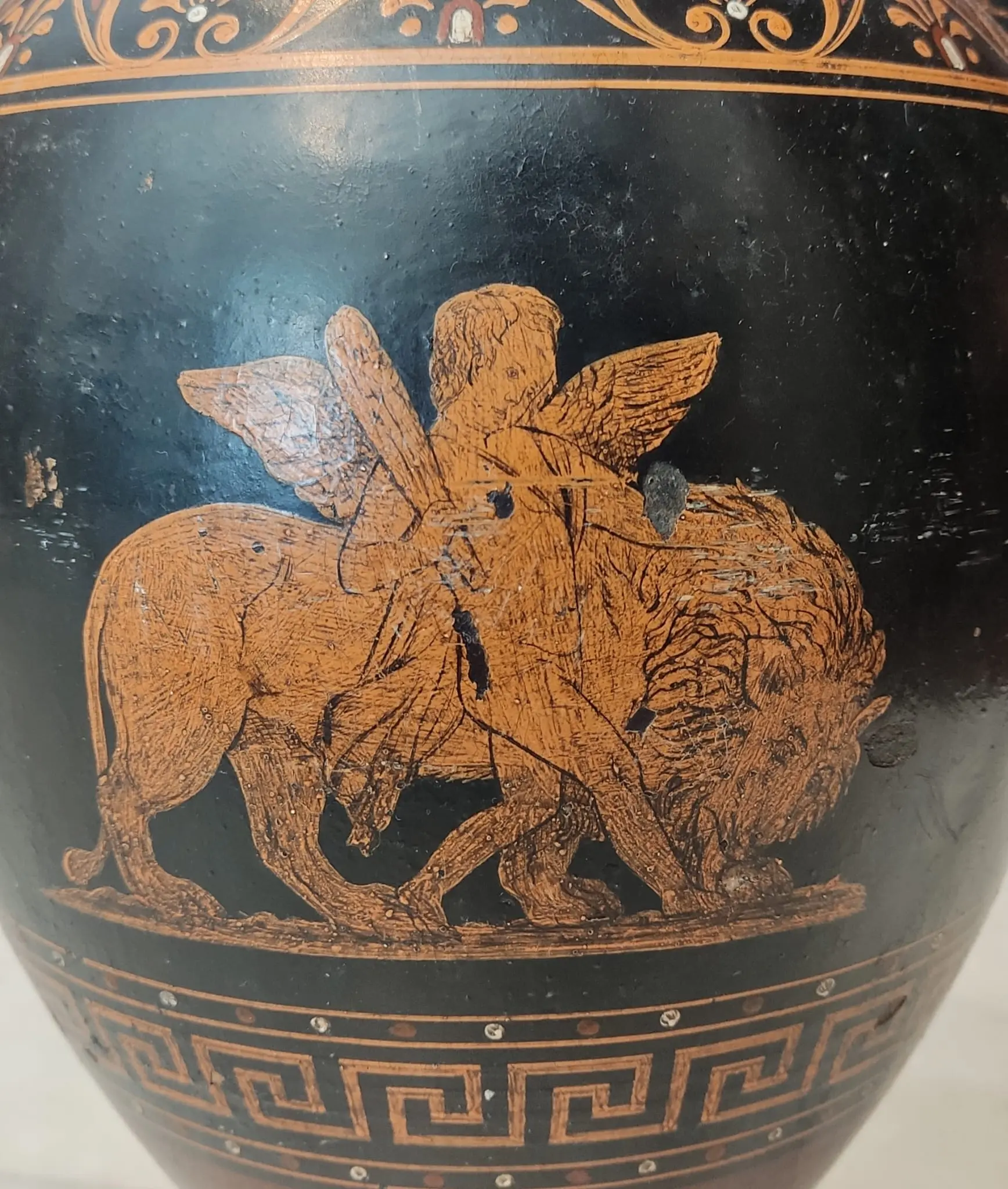 Iron Vase after Thorvaldsen · vista 5/5