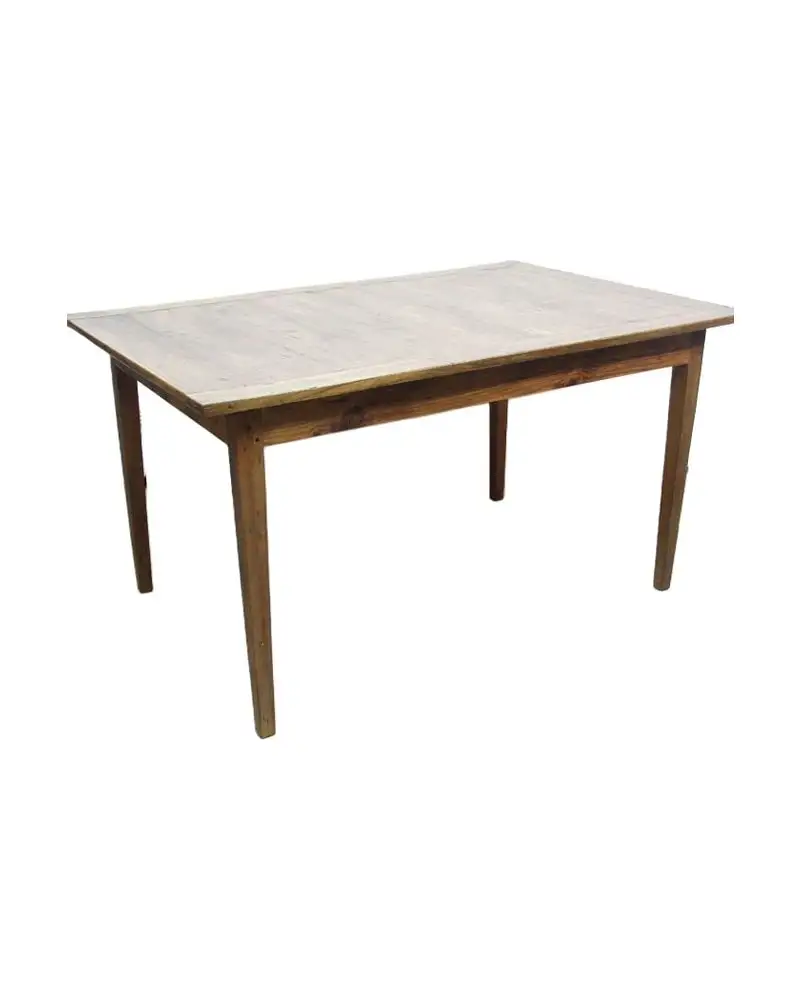 Mesa antigua rústica restaurada
