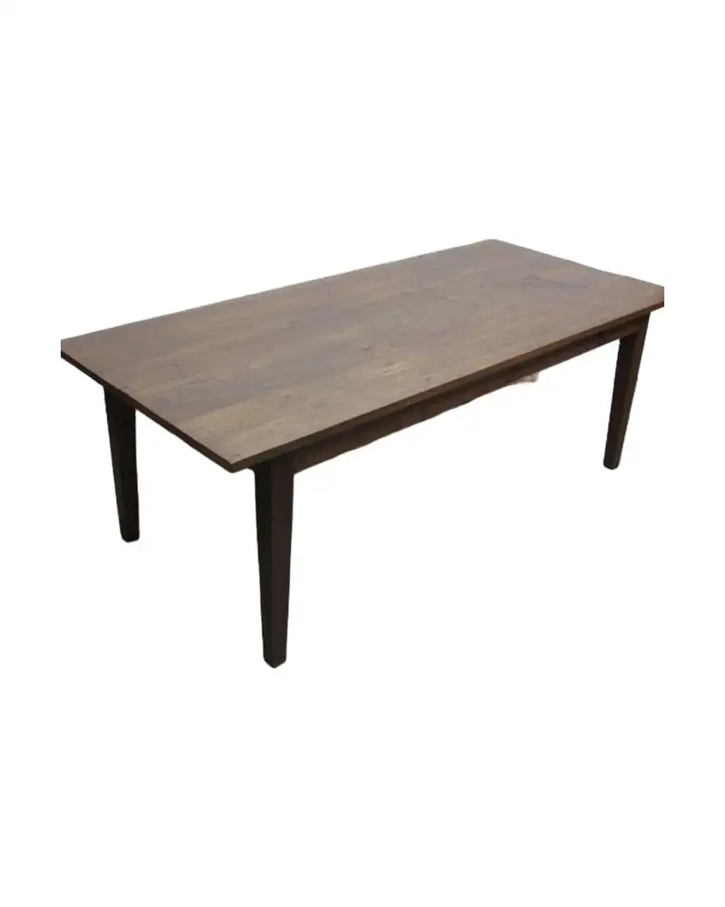 Mesa rústica de madera de roble