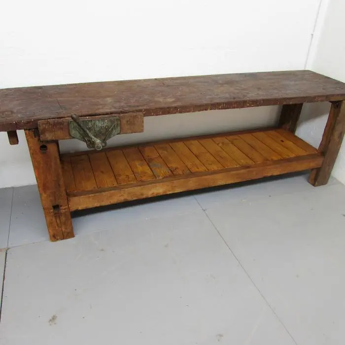 Mesa de carpintero antigua restaurada, Armarios y Vitrinas · vista 2/3