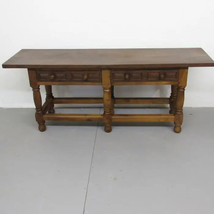Mesa antigua de refectorio restaurada