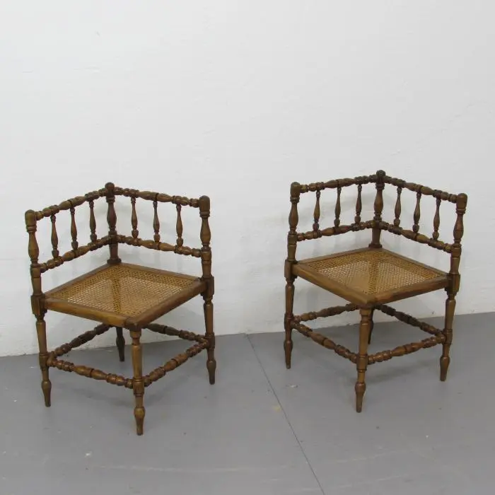 Sillas antiguas restauradas, Sillas y Asientos