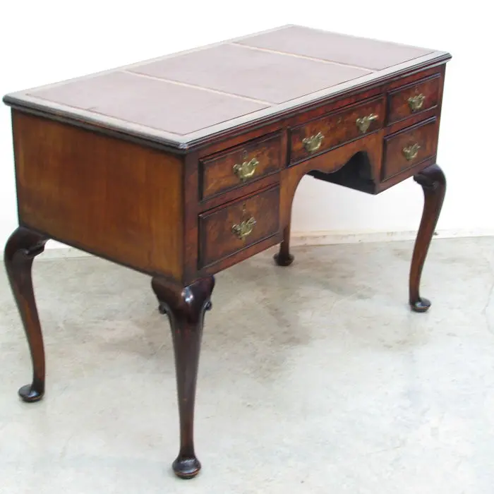 Mesa de escritorio antigua, Cómodas y Escritorios · vista 2/3